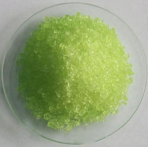 Chlorure de praséodyme(III) hydraté (PrCl3•xH2O)-Cristallin